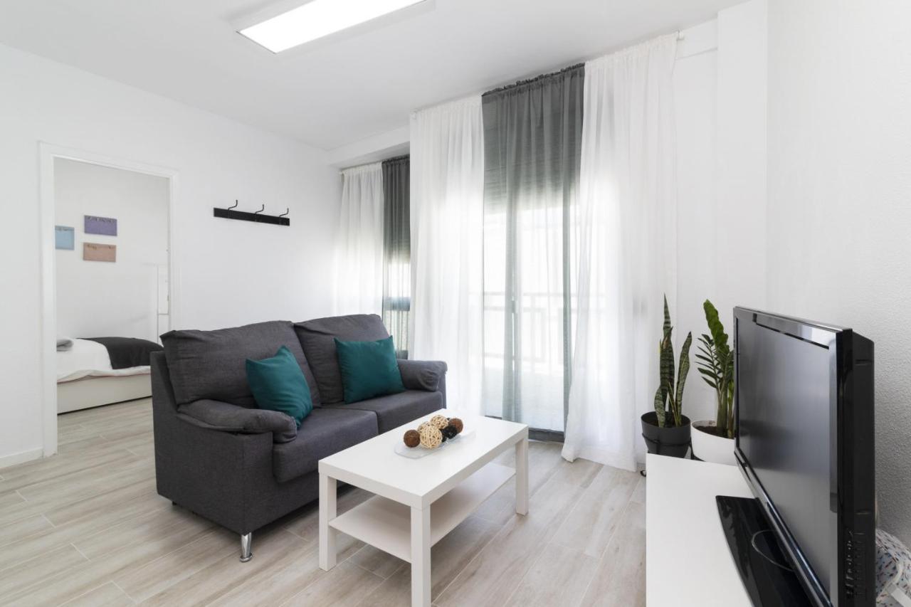 Homeforguest Amplio Apartamento En El Centro De Santa Cruz Kültér fotó