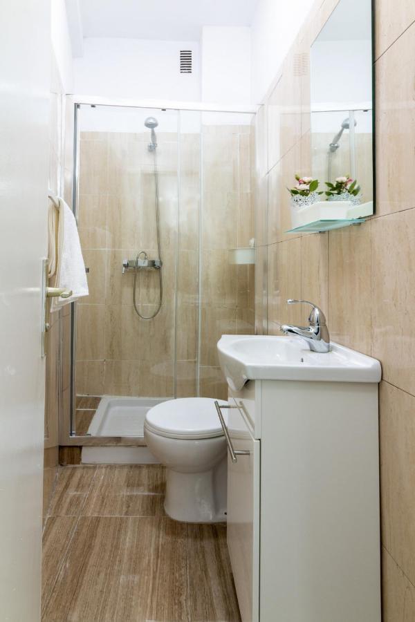 Homeforguest Amplio Apartamento En El Centro De Santa Cruz Kültér fotó