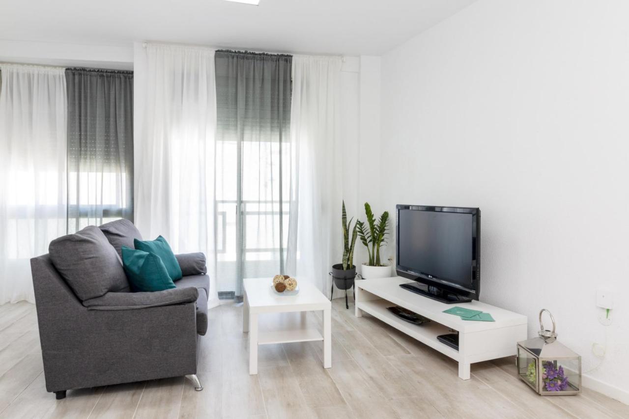 Homeforguest Amplio Apartamento En El Centro De Santa Cruz Kültér fotó