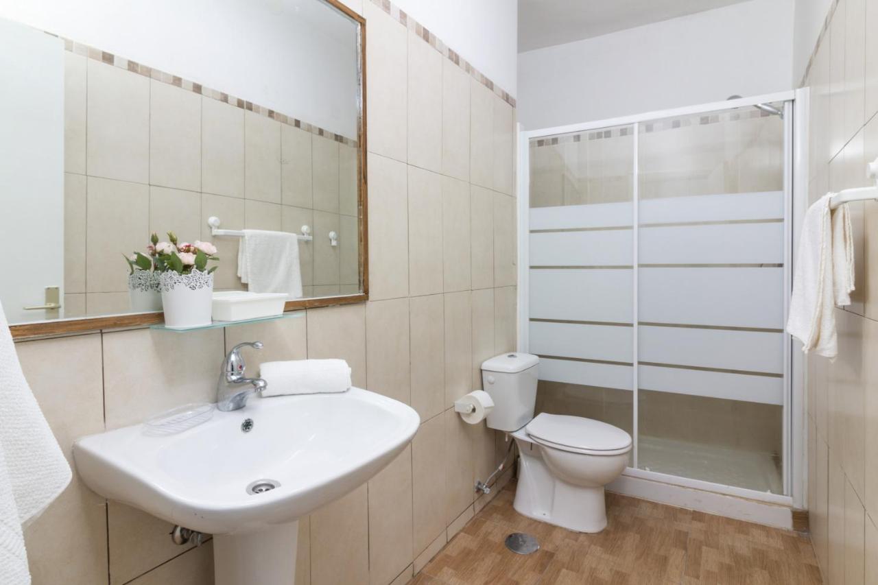 Homeforguest Amplio Apartamento En El Centro De Santa Cruz Kültér fotó